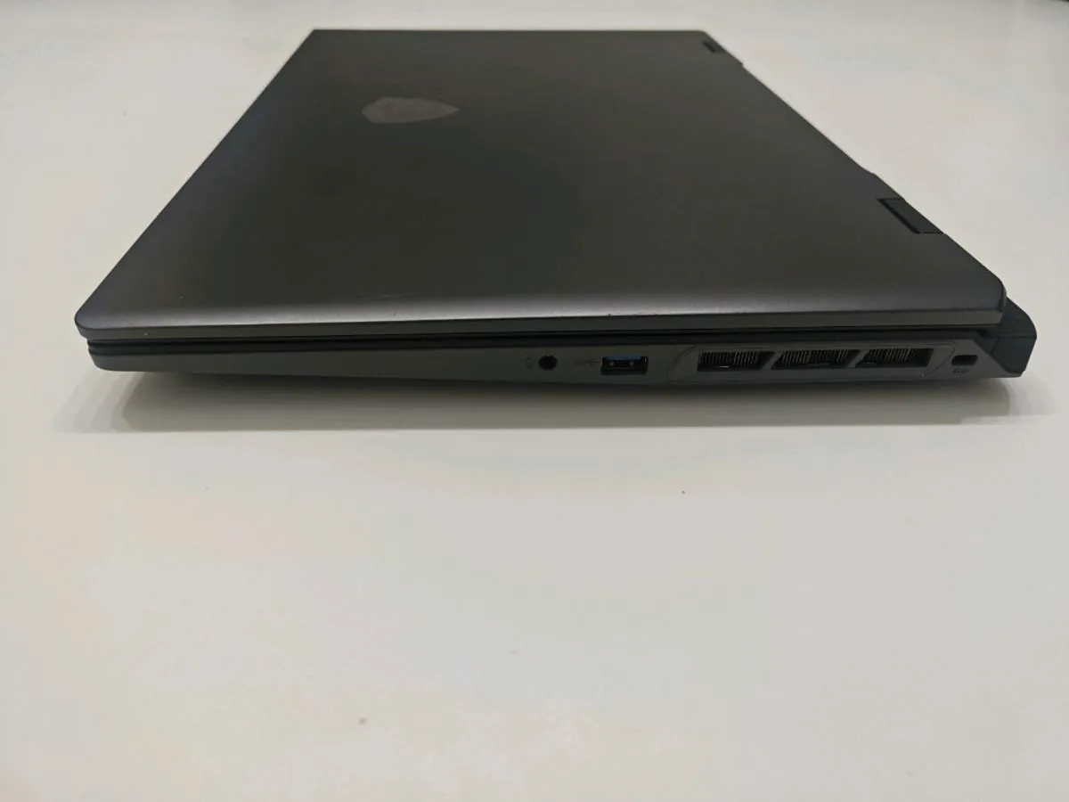 GAMING MSI SWIFT 17 i7-14700HX NVIDIA 4060 8GB - Image 4