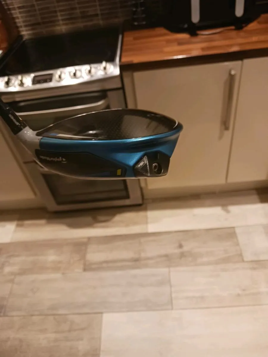 Taylormade Sim 2 - Image 4