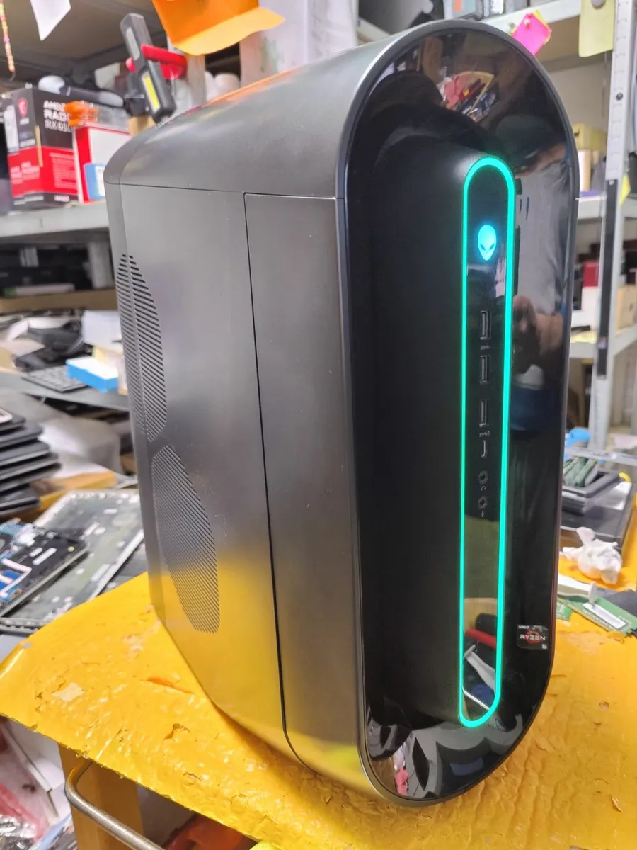 Alienware Aurora Ryzen 7/16GB/GTX 1080/SSD+HDD/Wif - Image 3