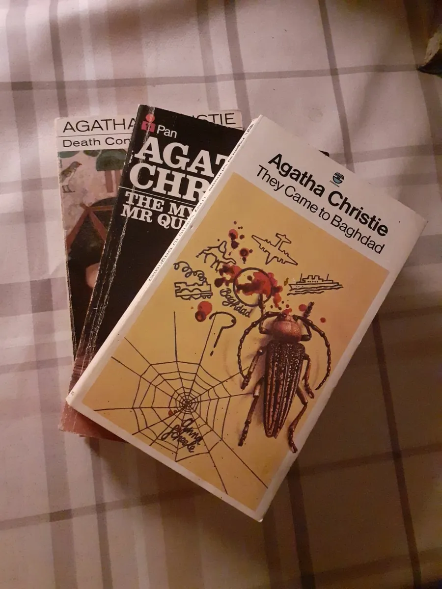 Vintage Books - Image 1