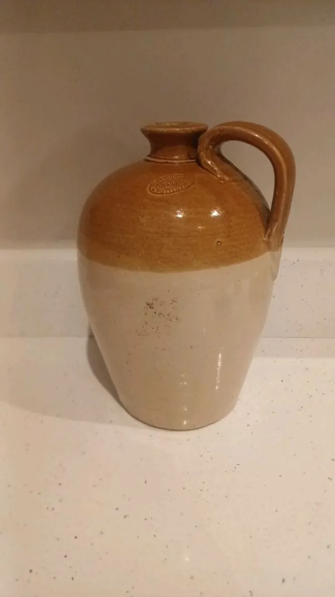 Port Dundon Glasgow pottery flagon - Image 1