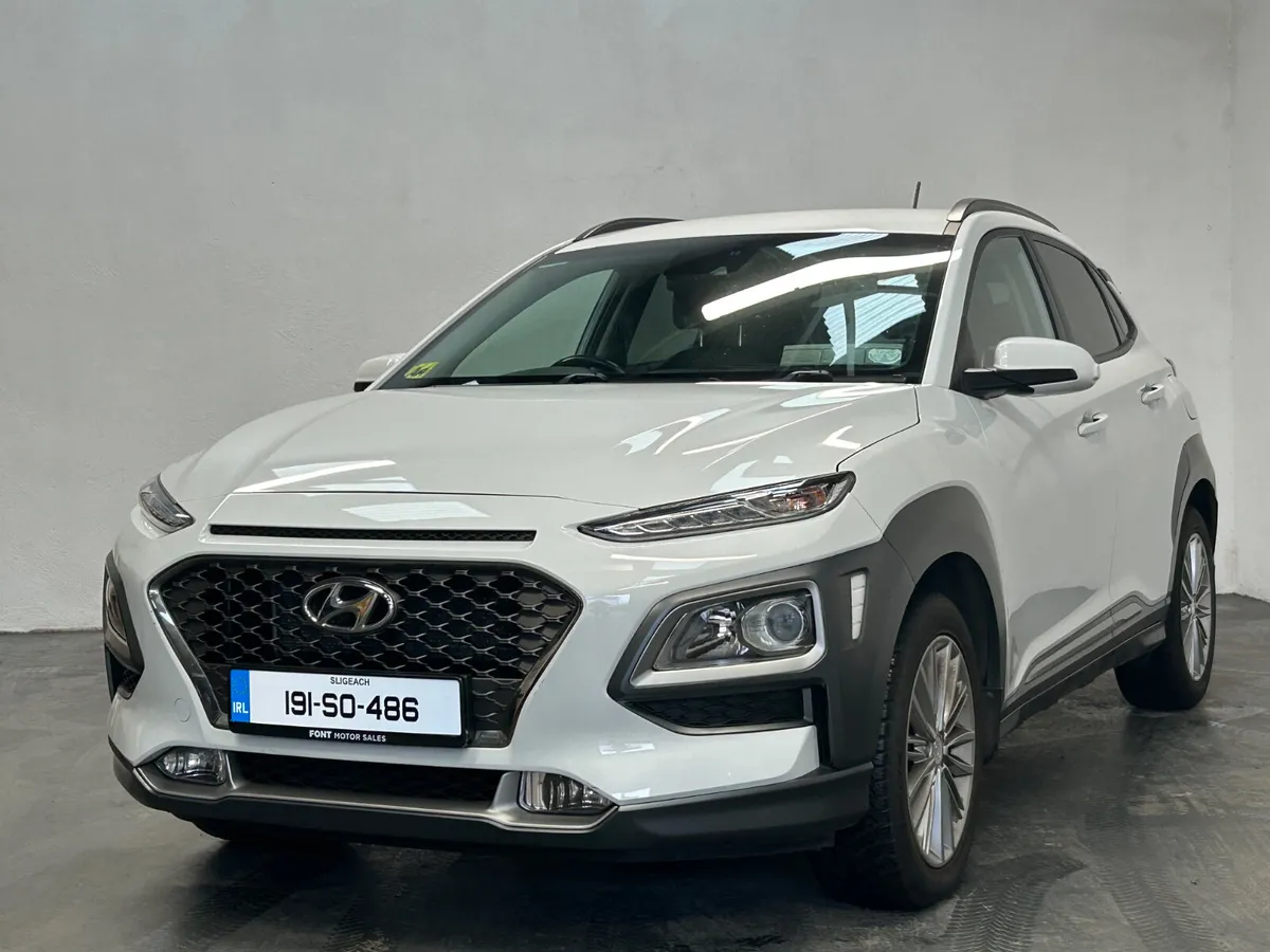 191 Hyundai KONA 1.6D EXECUTIVE - HUGE SPEC - Image 4