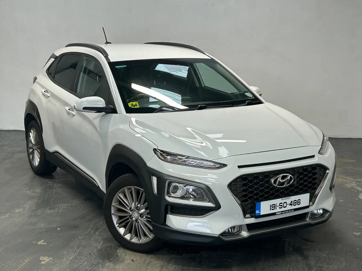 191 Hyundai KONA 1.6D EXECUTIVE - HUGE SPEC - Image 3