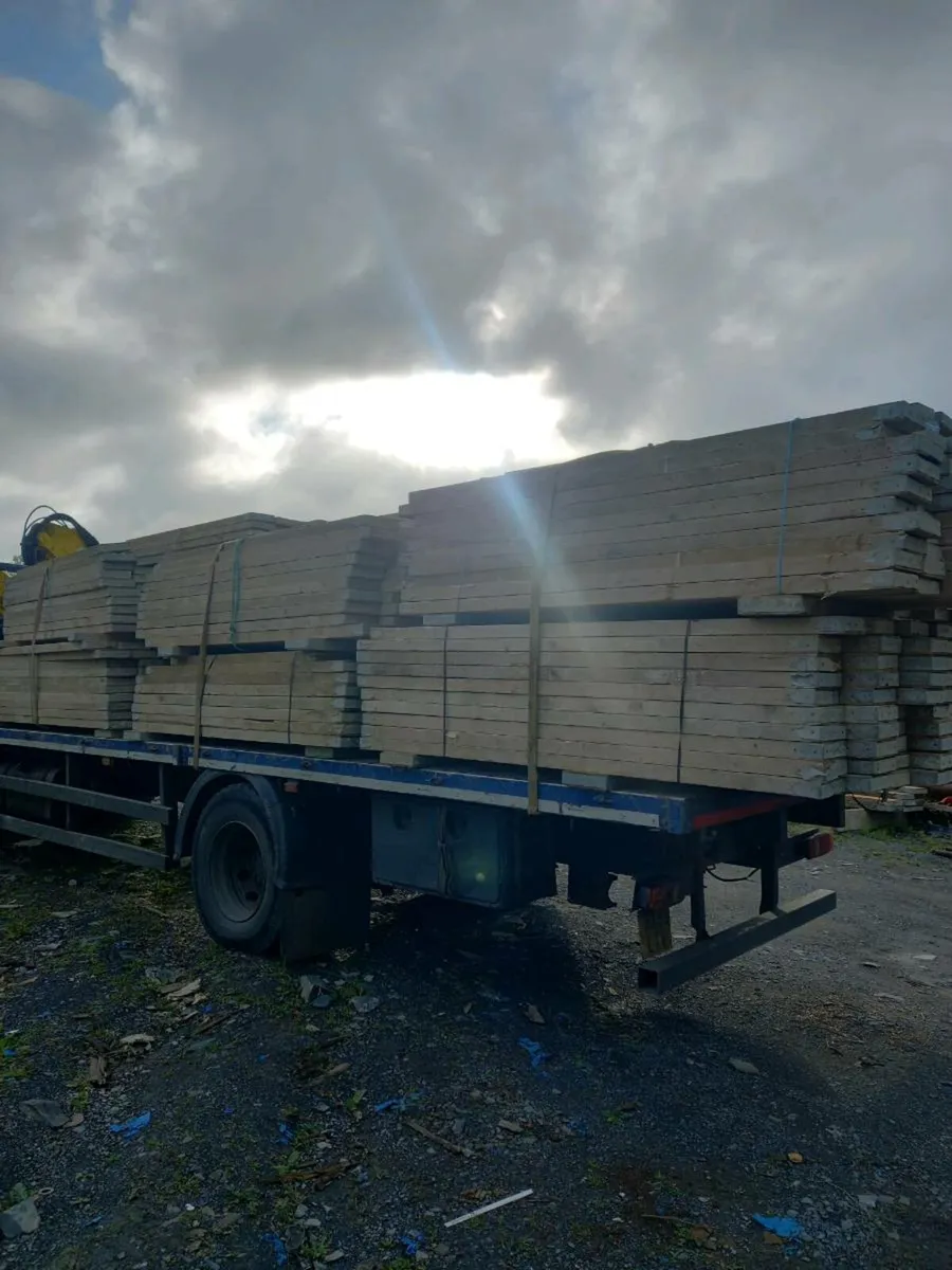 4fy,6ft,8ft slightly used scaffolding planks - Image 4