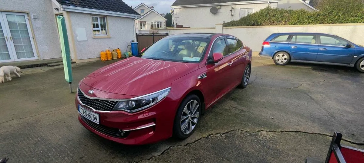 KIA Optima PLATINUM (Top Spec) - Image 1