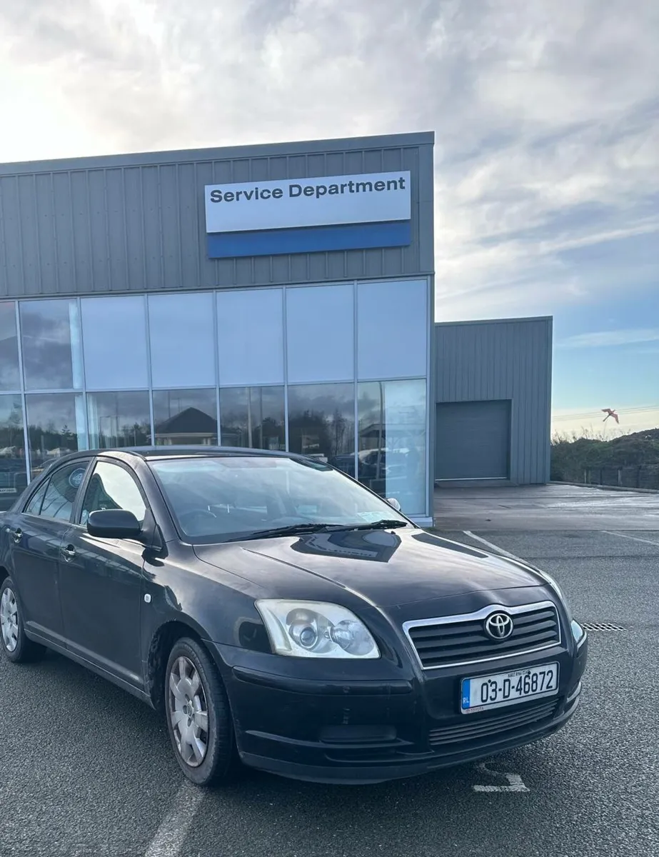 TOYOTA AVENSIS - Image 1