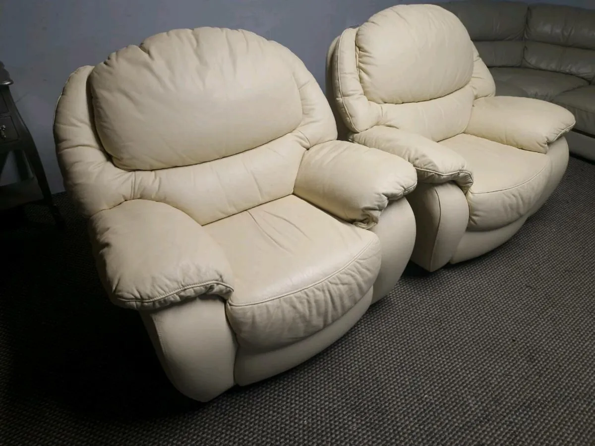 Sofas - Image 4