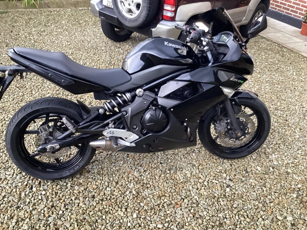 2011 Kawasaki er6 - Image 3