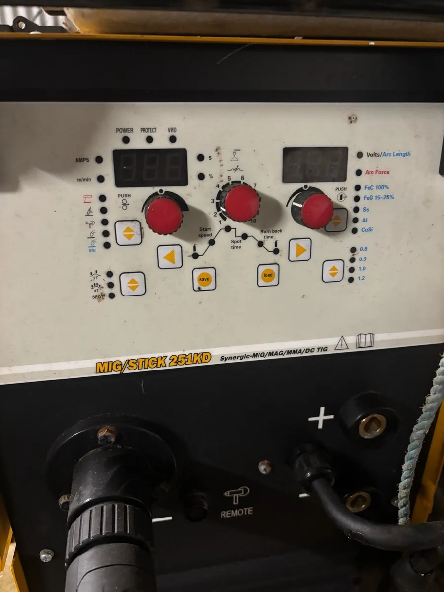 ALPHAMAC 251 KD stick mig tig welder - Image 2