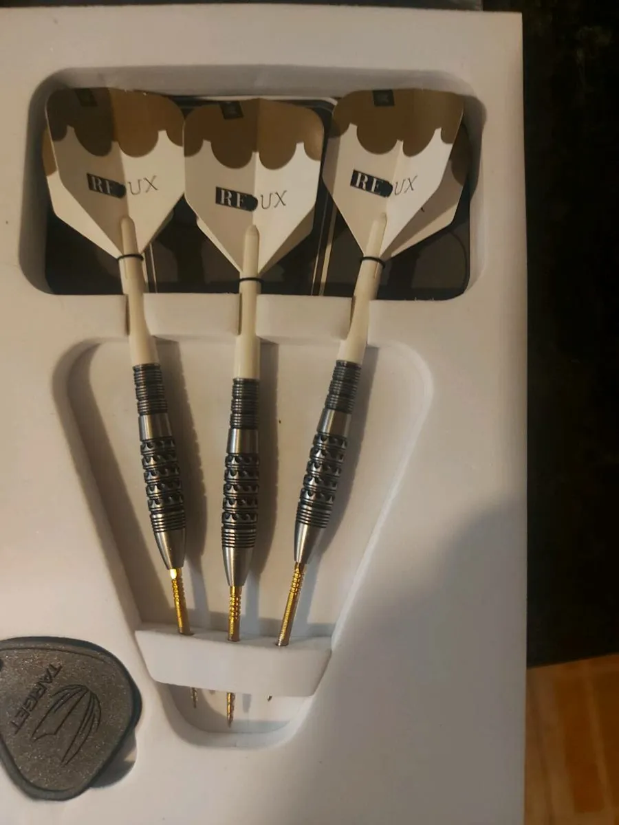 Darts - Image 4