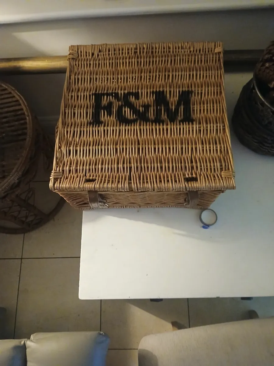 Fortnum & Mason Hamper Basket