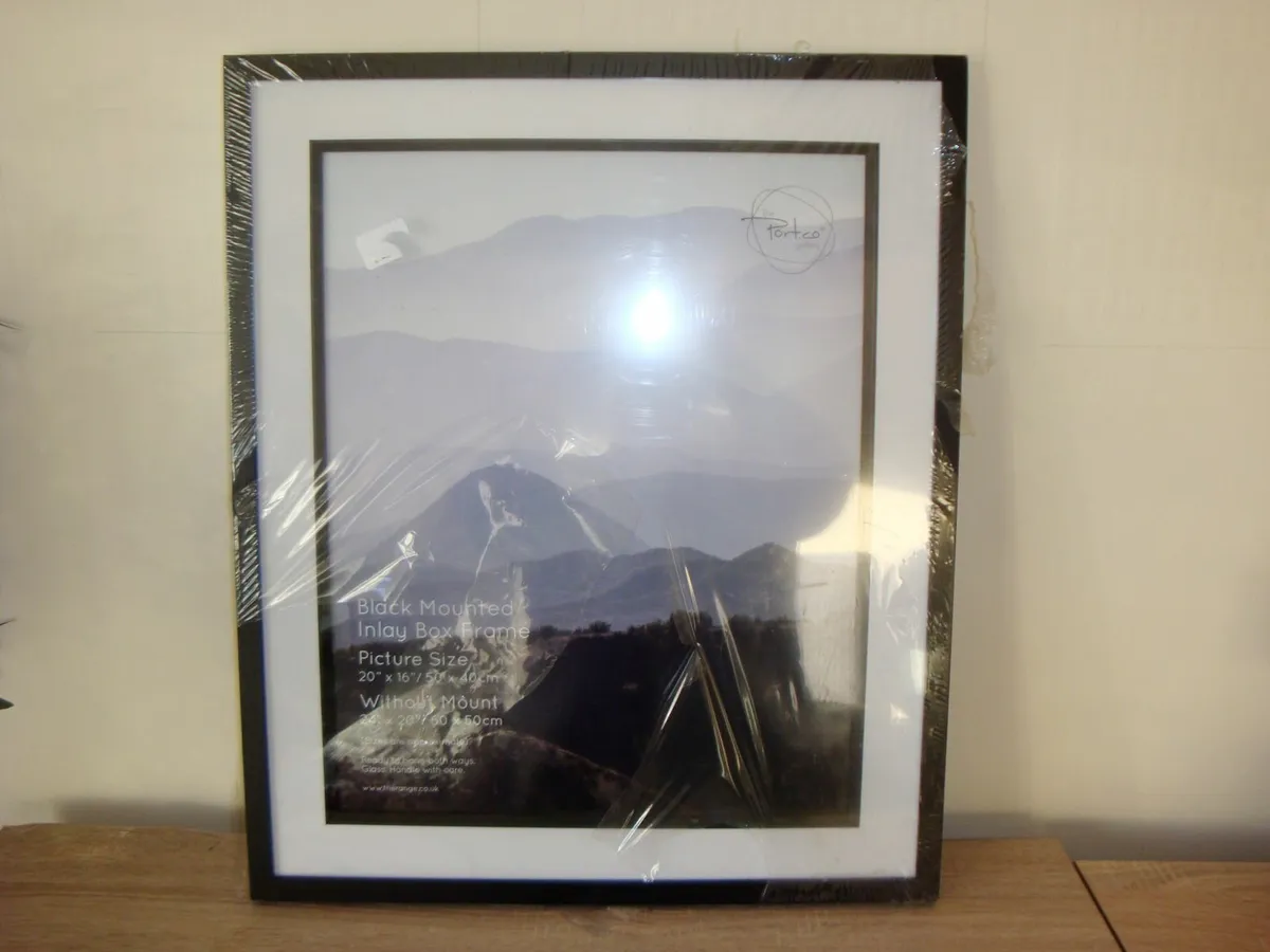Large picture frame 50 x 60cm - Image 1