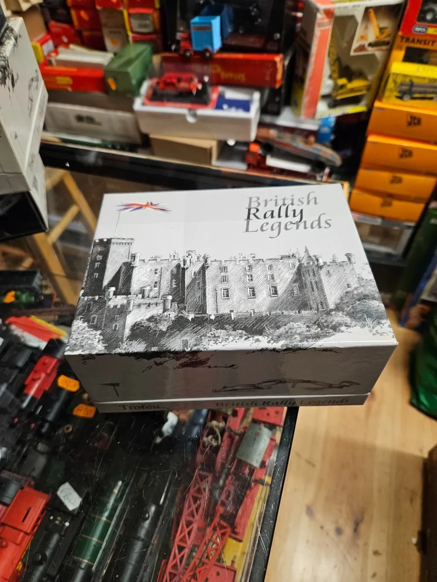 Corgi Trofeu Ford Escort MKI Rally - Image 2