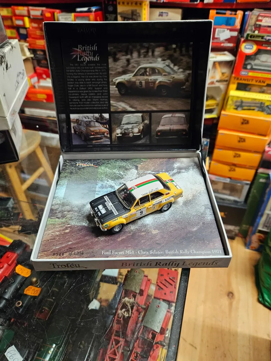 Corgi Trofeu Ford Escort MKI Rally - Image 1