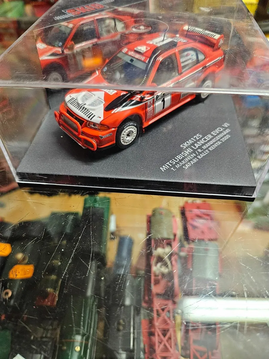 Corgi Skid Mitsubushi Lancer Evo Rally - Image 3