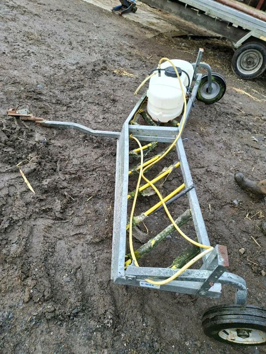 Weed licker - Image 1