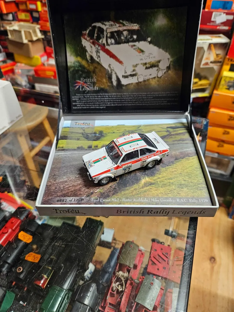Corgi Trofeu Ford Escort MKI Rally - Image 1