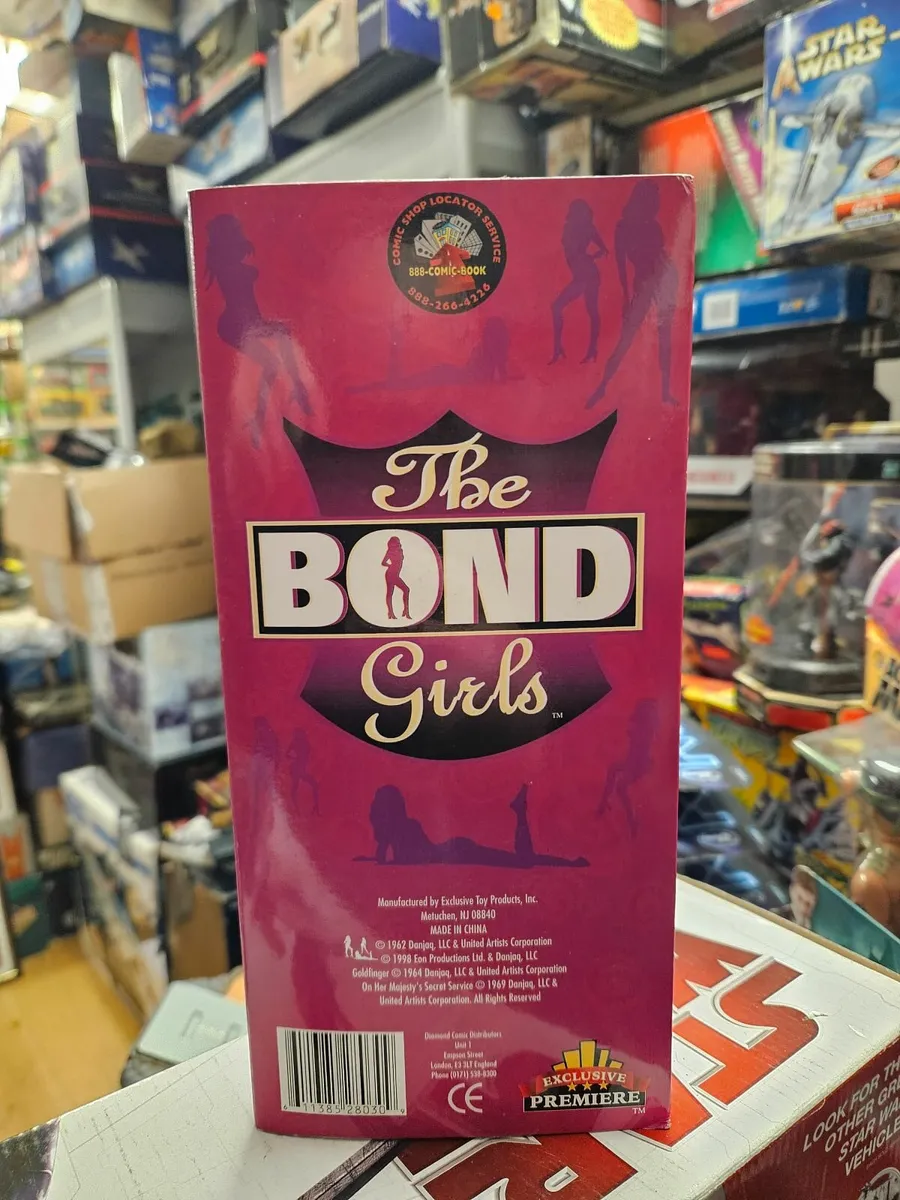 James Bond Girl - Image 2