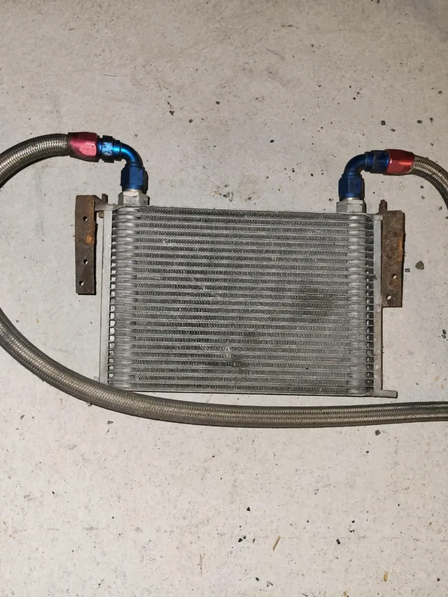 Ae111 levin oil cooler - Image 1