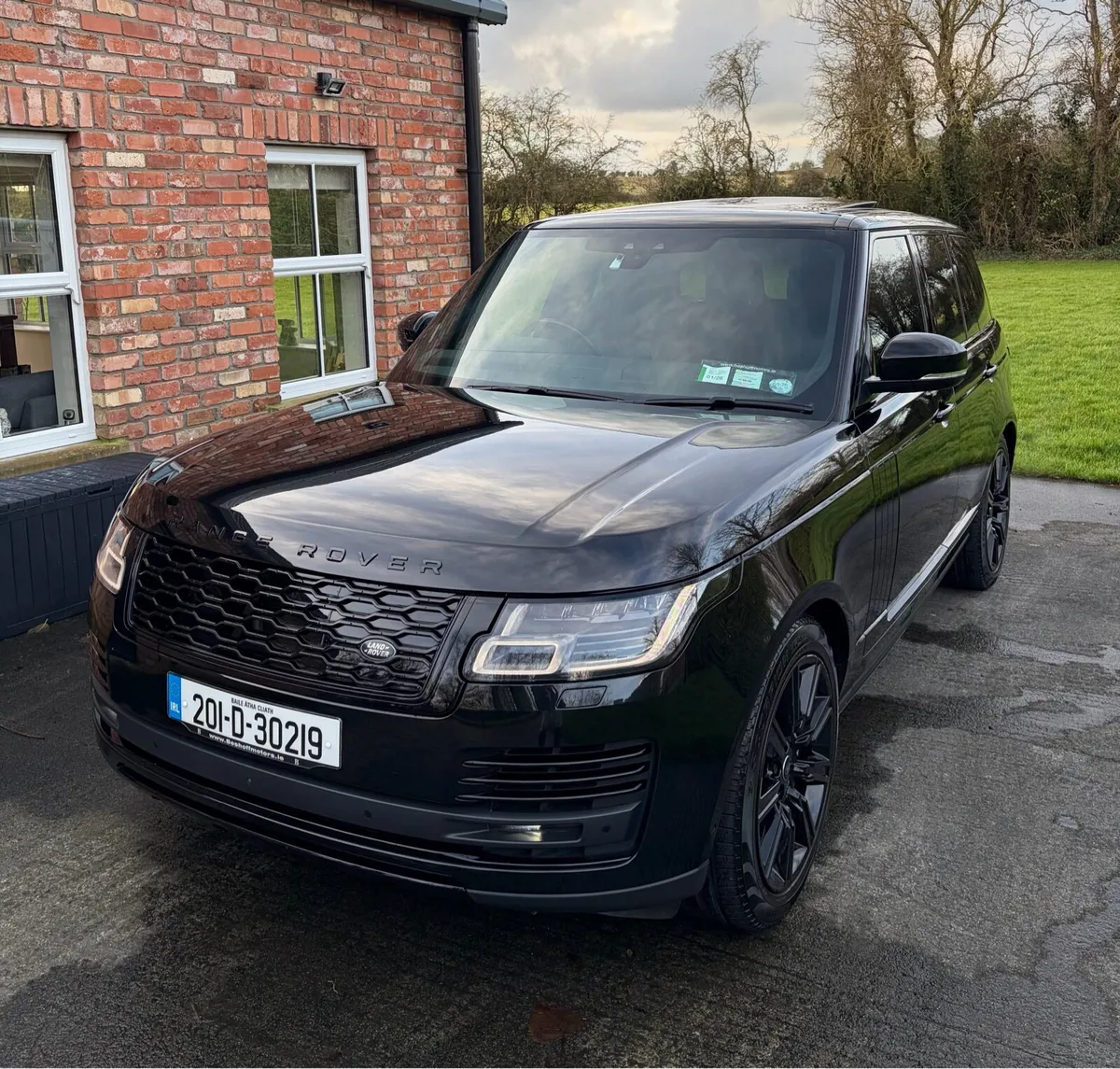 Land Rover Range Rover P400e Autobiography Special - Image 3