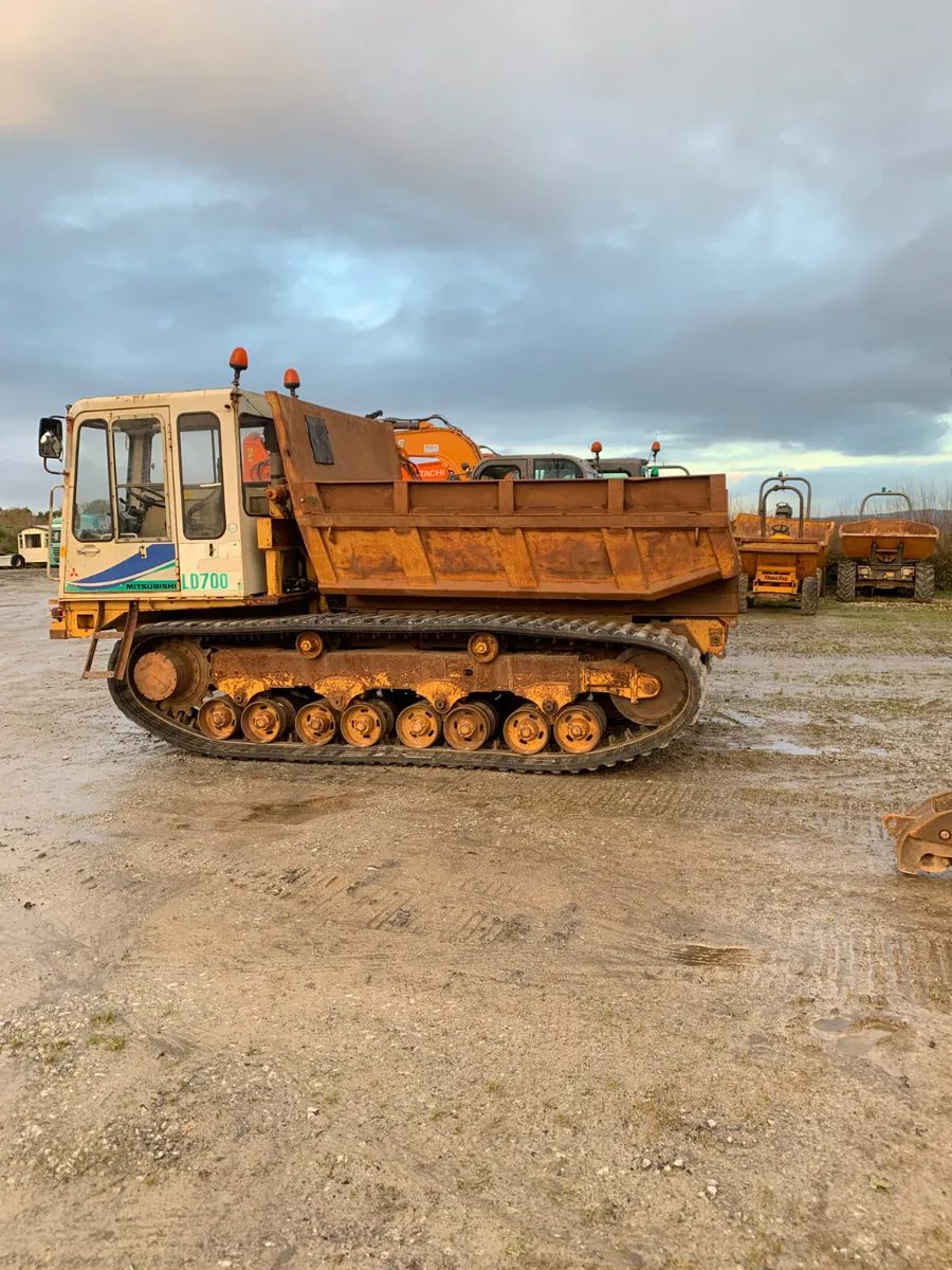 Mitsubishi ld700  track dumper - Image 1