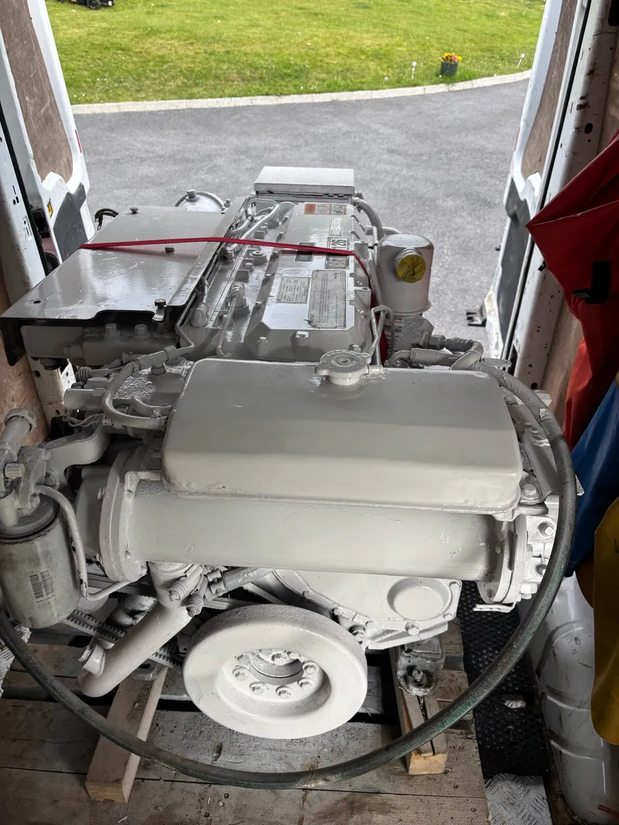 3126 350hp catapillar - Image 1