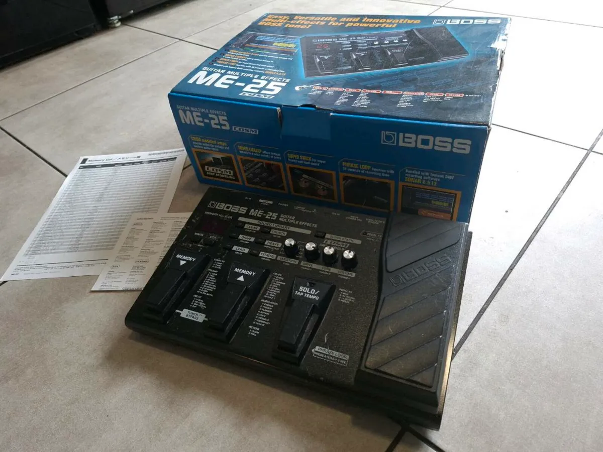 Boss ME-25 Multi-effects unit with box - Image 1
