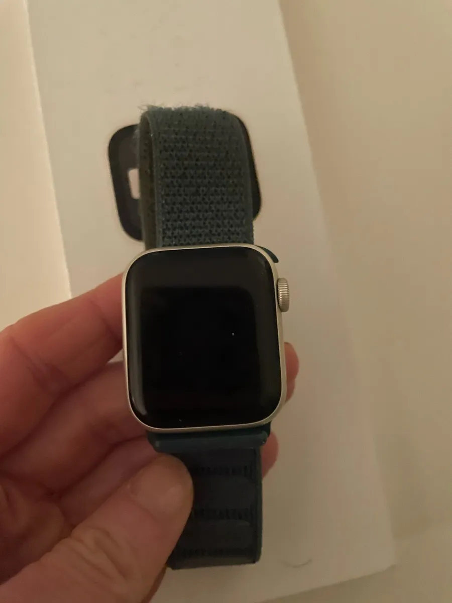Barely used Apple Watch - Image 1