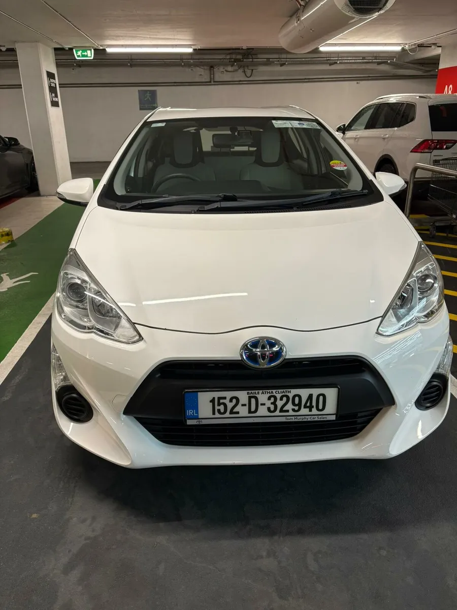 Toyota Aqua 2015, Nct 4/27, tax 1/26 - Image 1