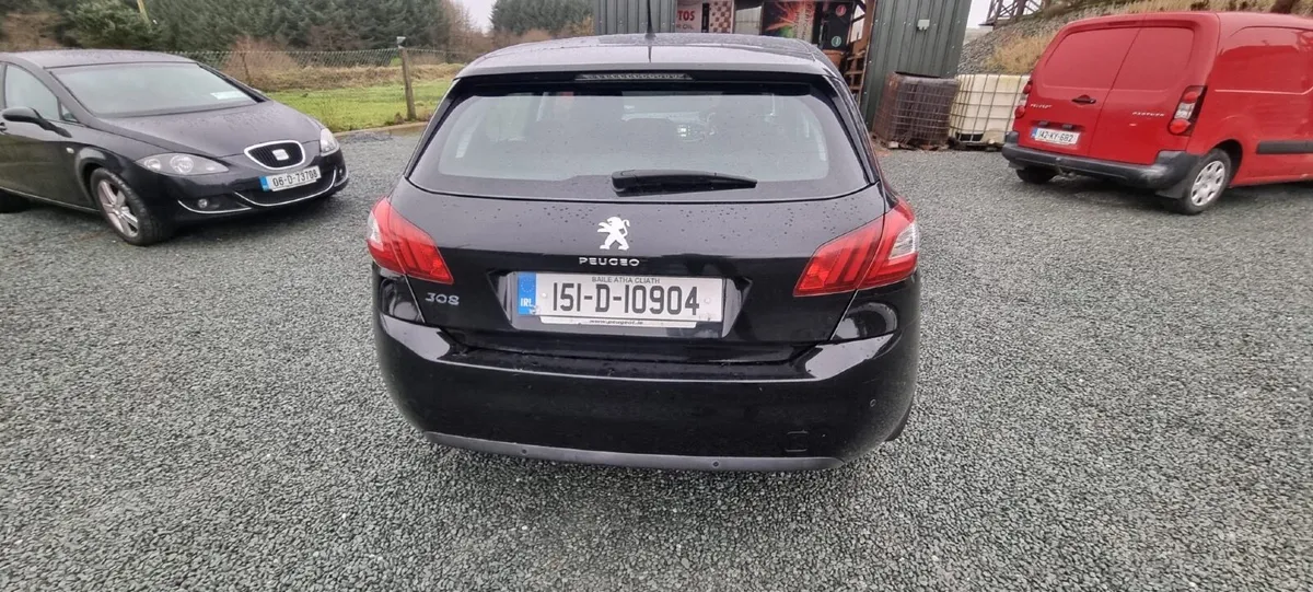 Peugeot 308 2015 - Image 2