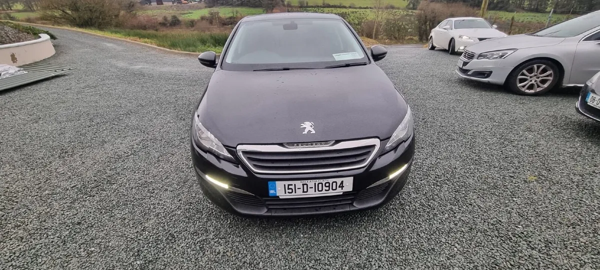 Peugeot 308 2015 - Image 1