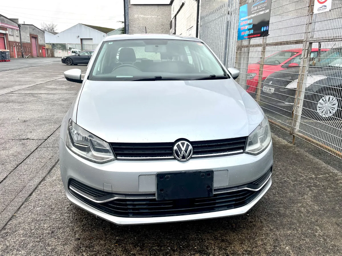 Volkswagen polo 2016 Automatic - Image 4