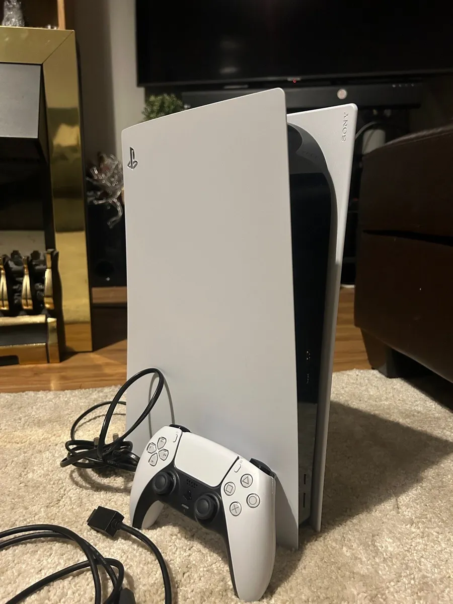 PS5 in Perfect Condition - Image 3