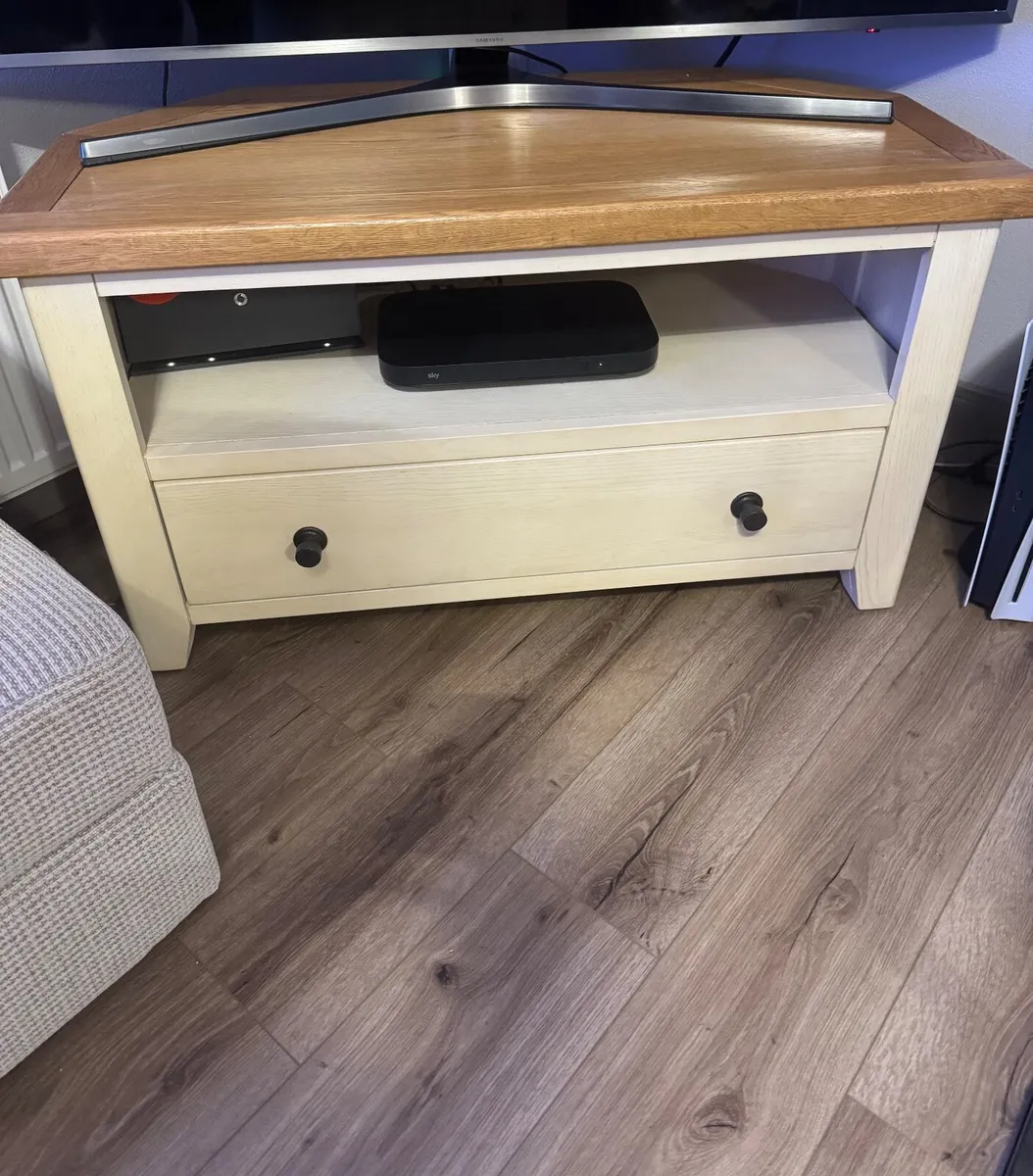 Tv Unit set - Image 1