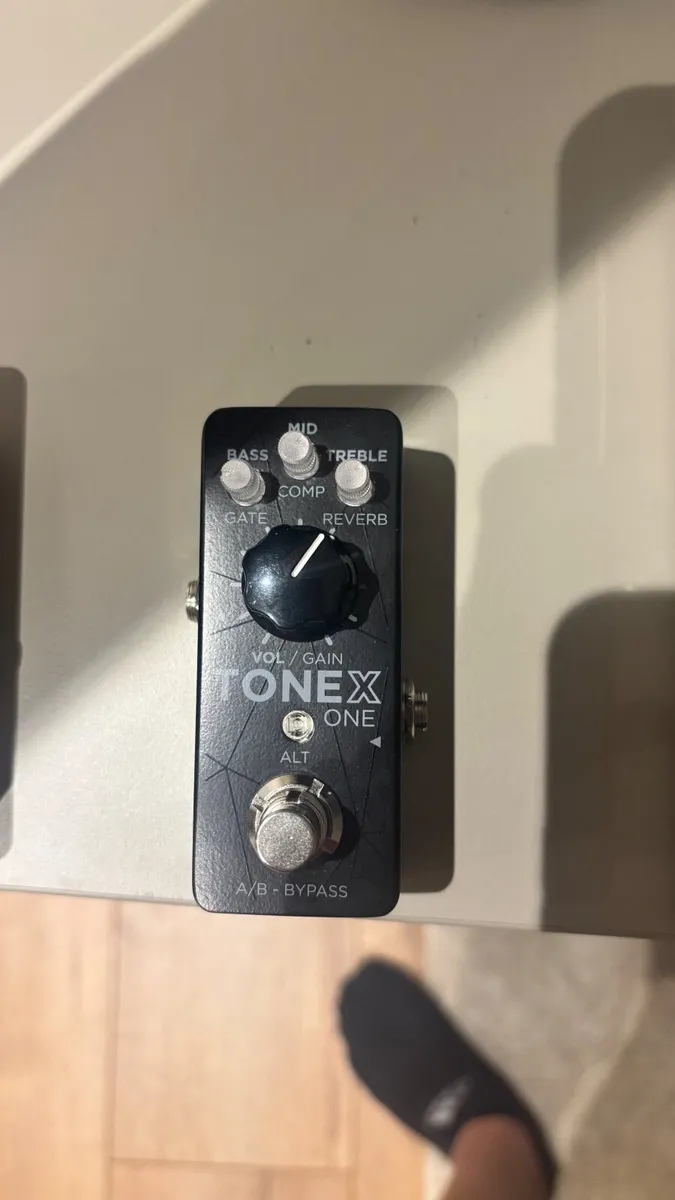 IK Multimedia TONEX One