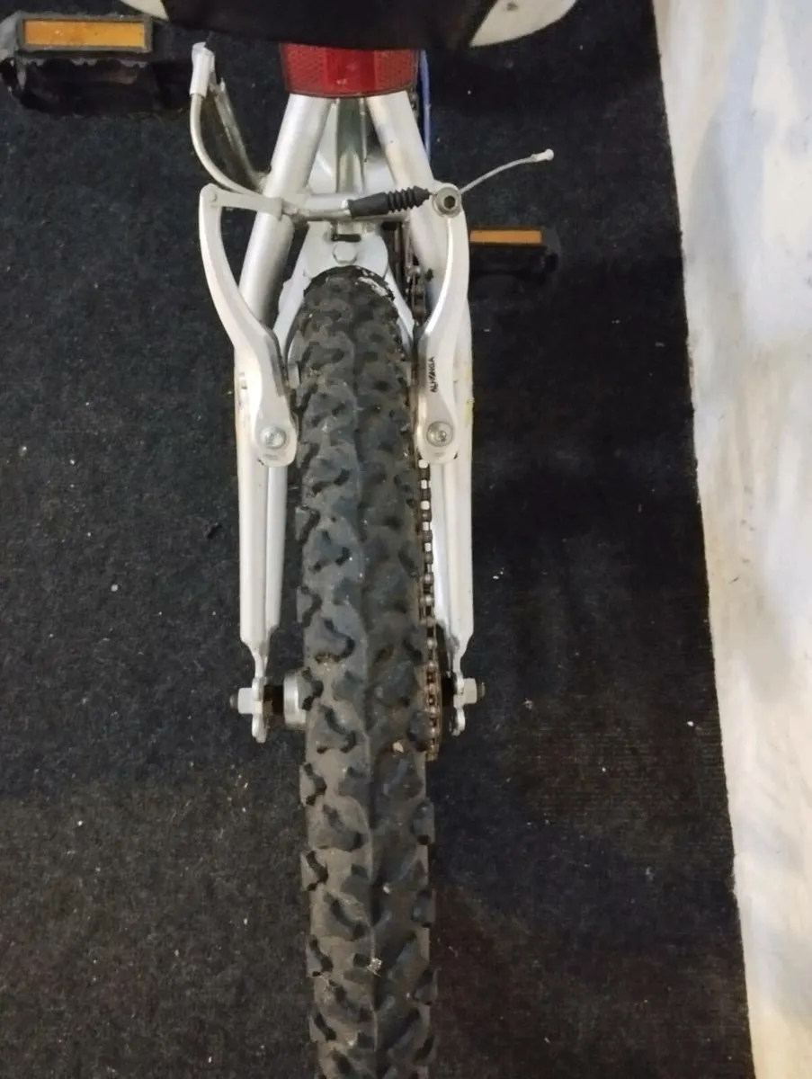 Boys 20inch BMX - Image 4