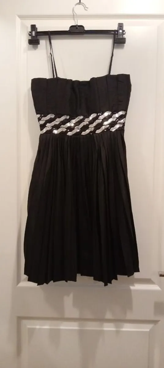 Dresses & Gilet - Image 1