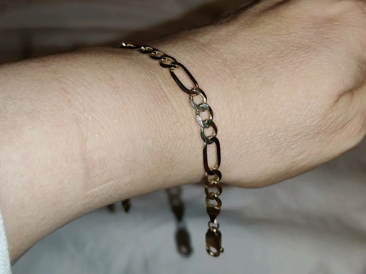 SOLID FIGARO, 9CT SOLID Gold 6.59g New 8"Bracelet - Image 2