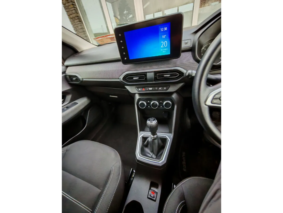 DACIA JOGGER COMFORT TCE 110 5DR - Image 4