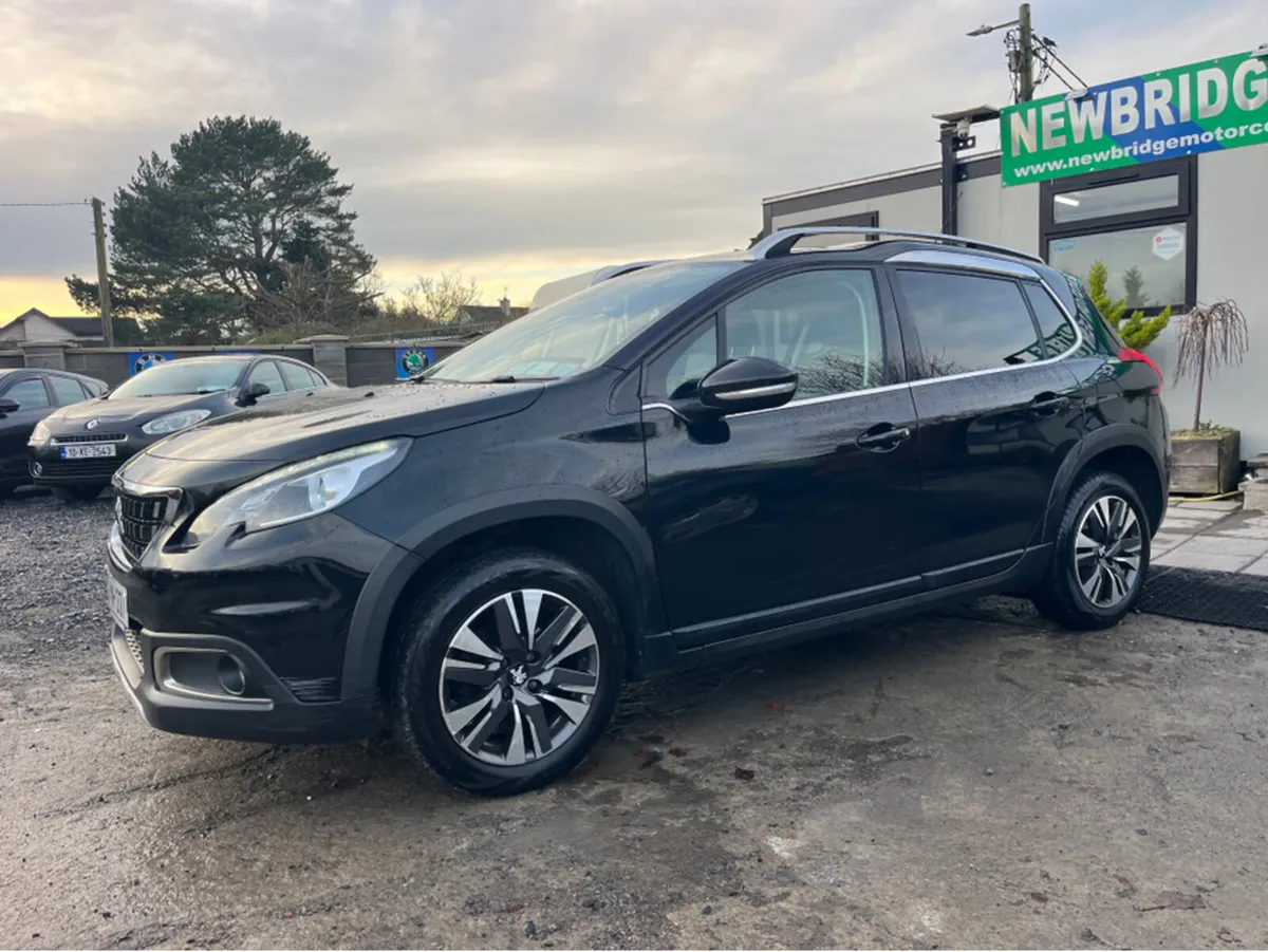 Peugeot 2008 1.2 ALLURE 82BHP 5DR - Image 3