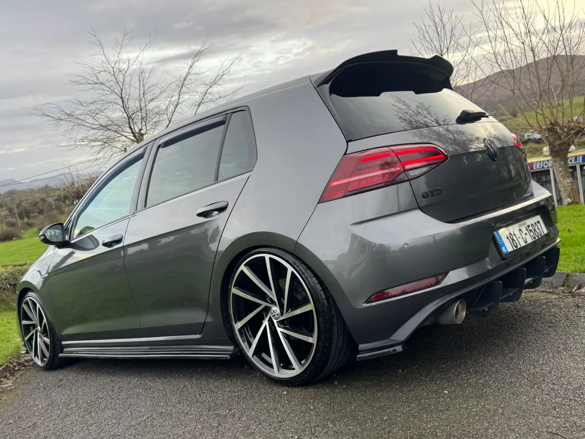 19” Spielberg alloy and tyres 5x112