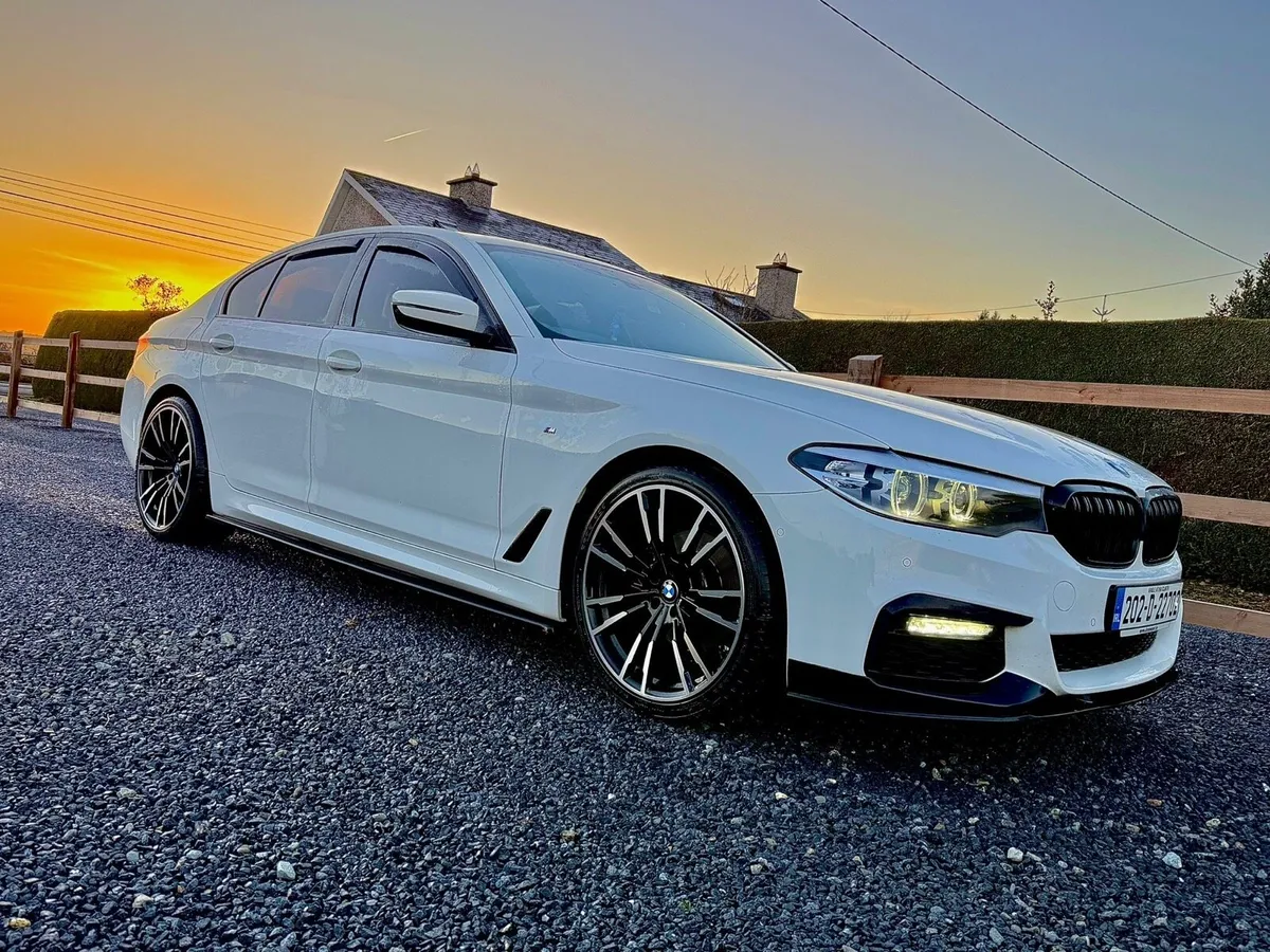 BMW 520d M Sport G30 €29950 - Image 1