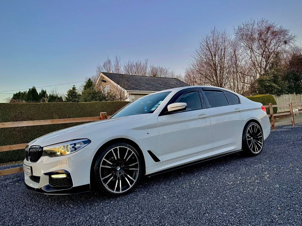 BMW 520d M Sport G30 €29950 - Image 2