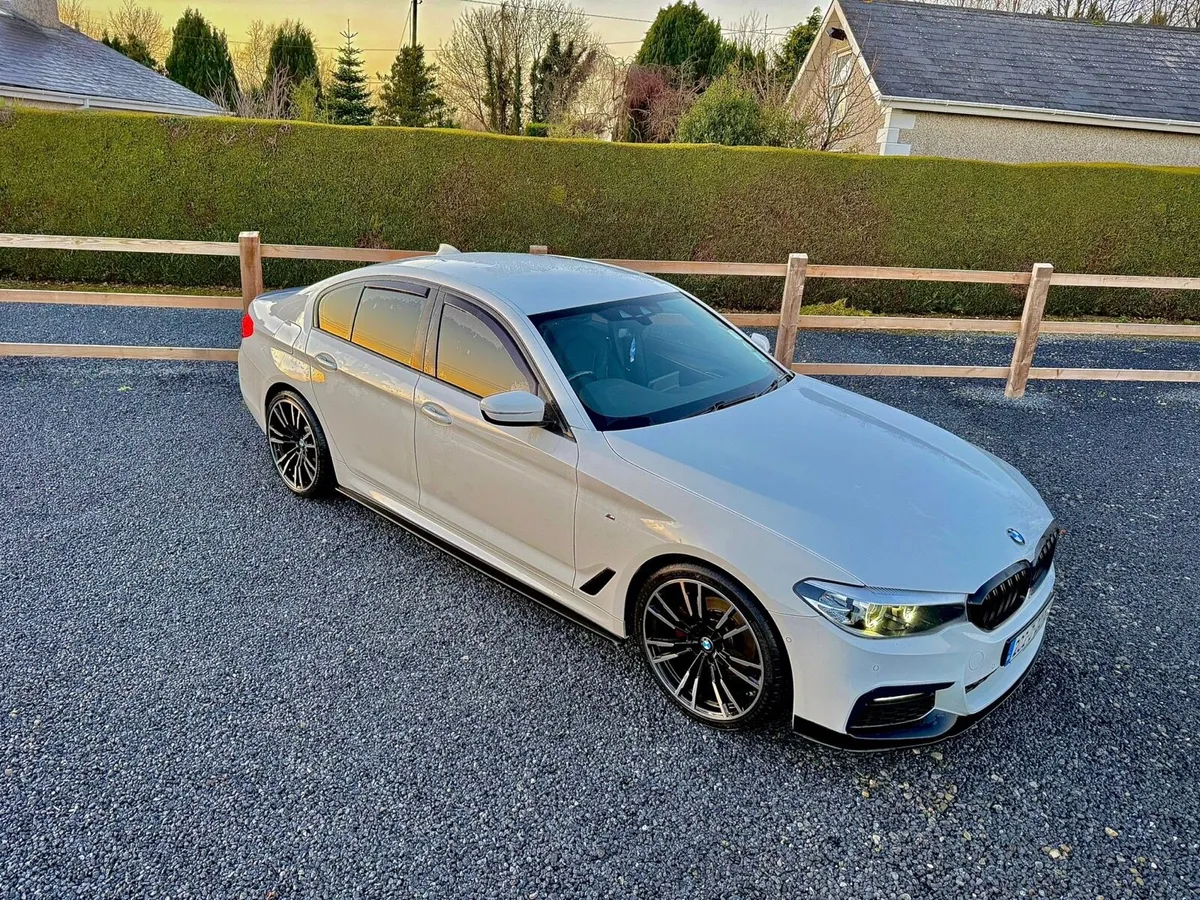 BMW 520d M Sport G30 €29950 - Image 3