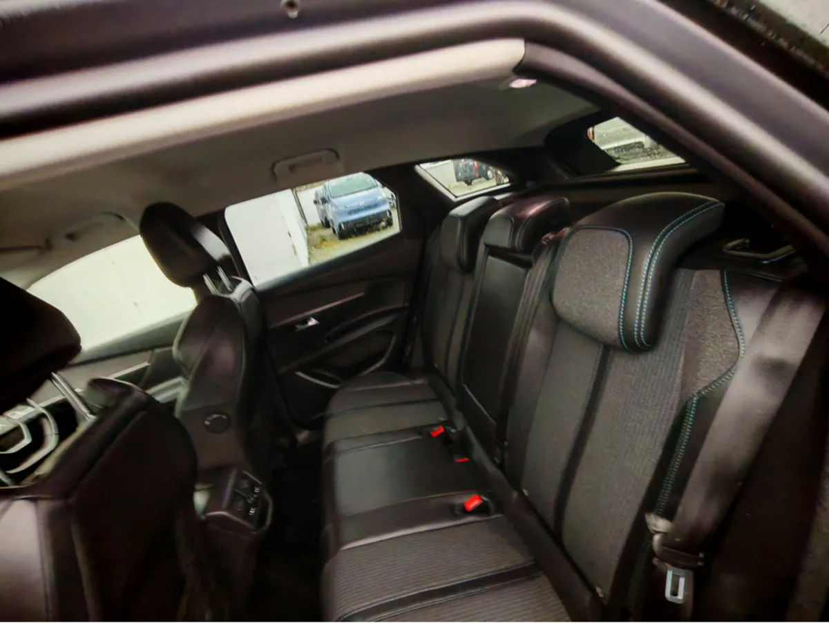 PEUGEOT 3008 FL ALLURE 1.5 HDI 130 6.4 - Image 3
