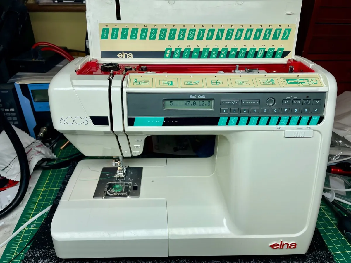 ELNA 6003 Sewing Machine - Image 2