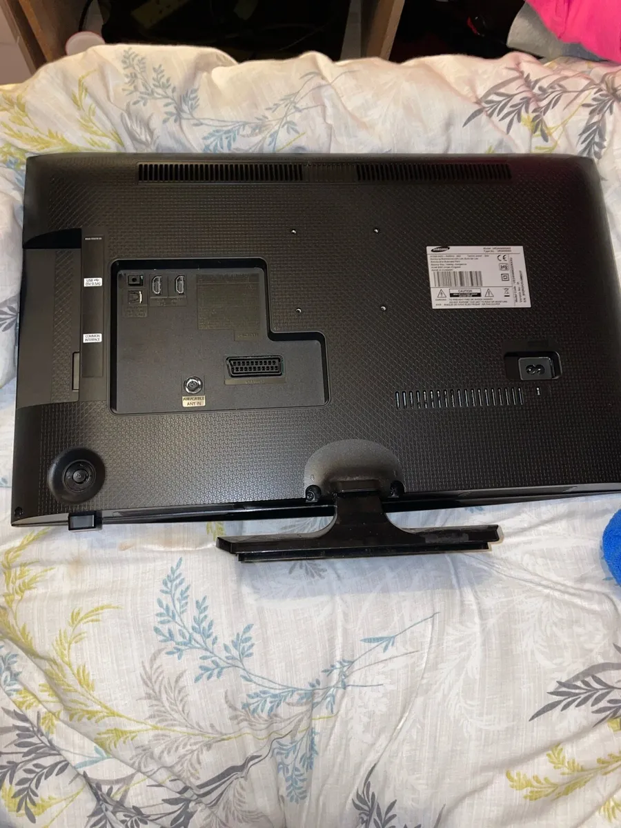 Samsung 20 inch TV - Image 2