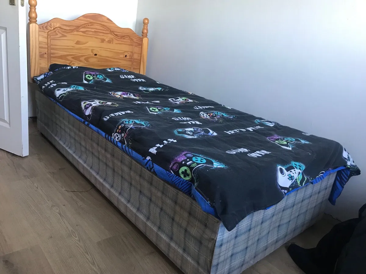 Free single bed - Image 1