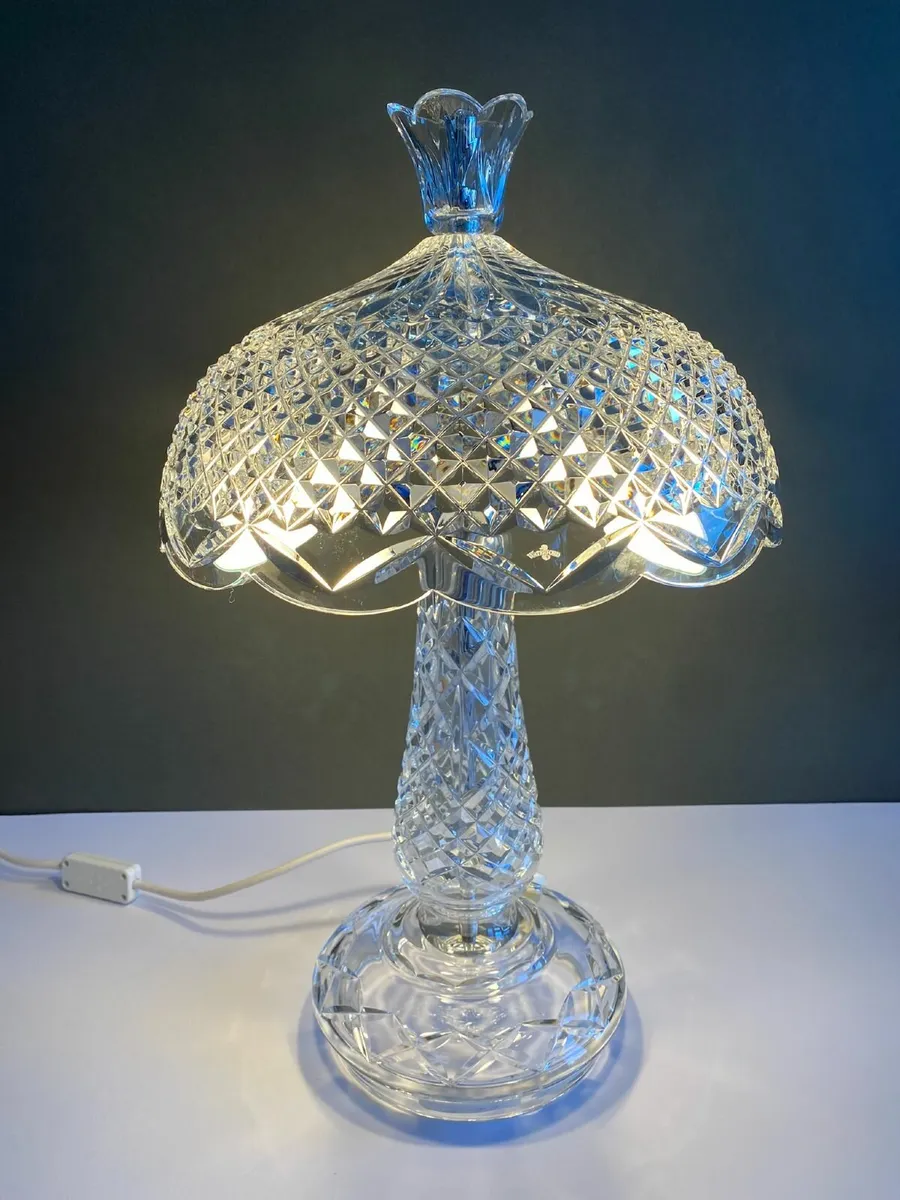 Vintage WATERFORD ACHILL CRYSTAL LAMP - Excellent - Image 2