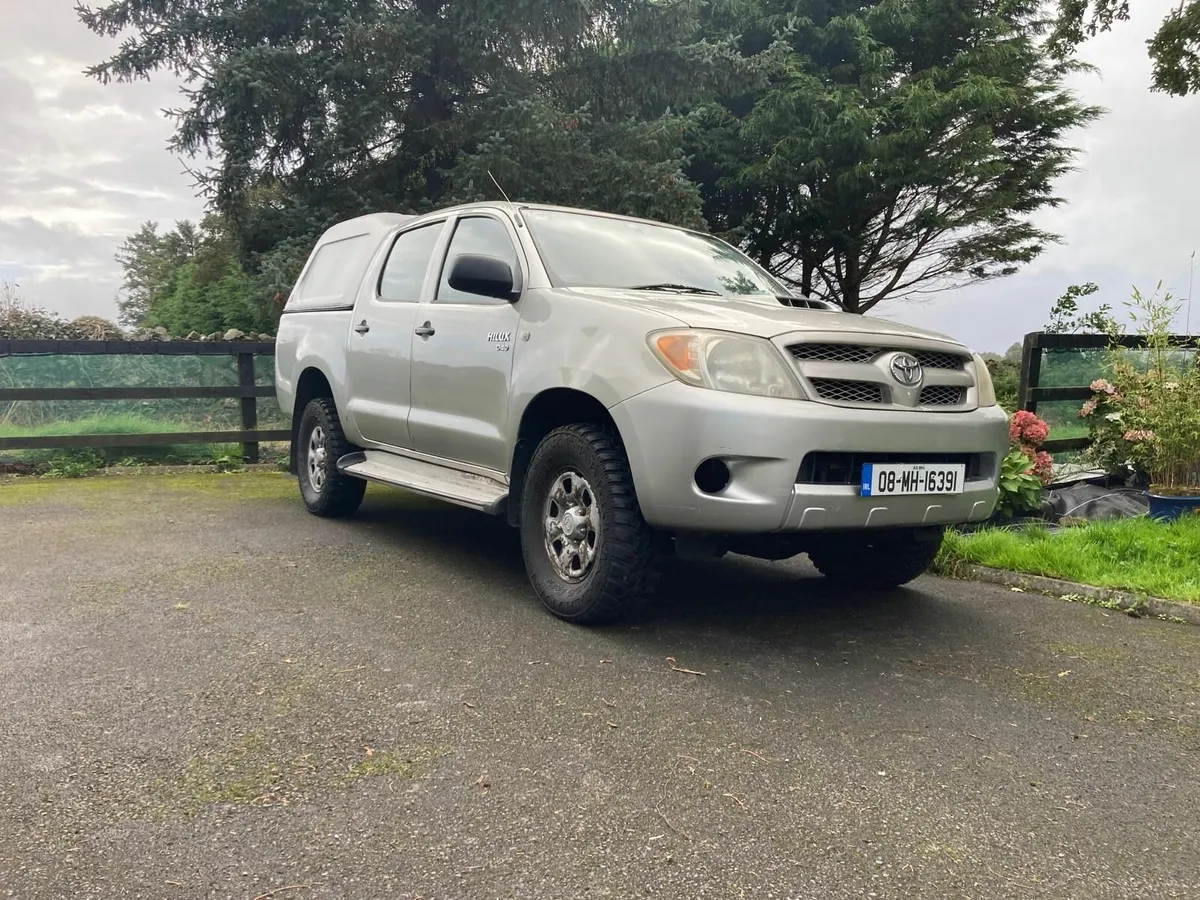 Toyota Hilux 2008 - Image 1